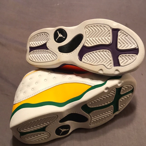 Nike Jordan Shoes - Picture 3 of 3